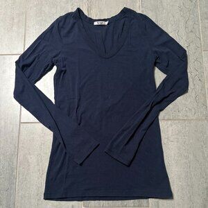 T2 Love V Neck Long Sleeve Tee Shirt Thumbholes Navy Blue Size Large